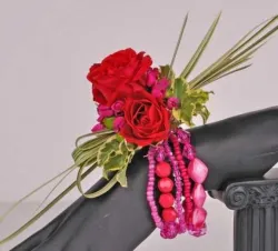 Make a statement this prom season
