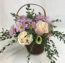 Send flowers nationwide through Lilygrass