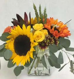 Flower spotlight: sunflowers in fall arrangements