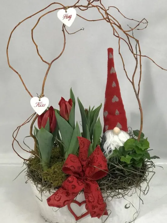 tulip and english ivy