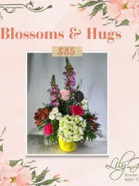 M2585 - Blossoms & Hugs