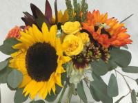 Flower spotlight: sunflowers in fall arrangements