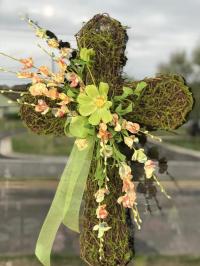 Easter Artificial arrangements and wreaths